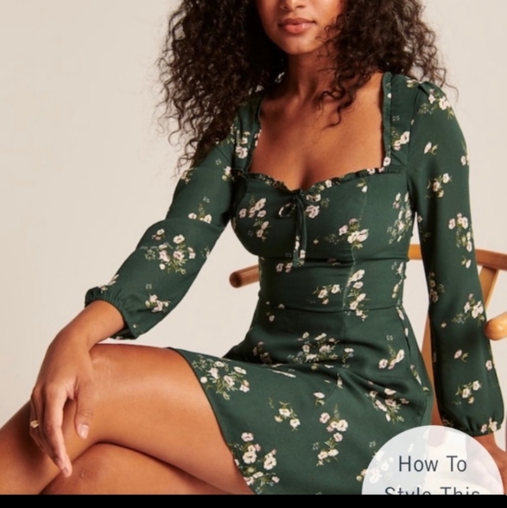 A&F Abercrombie & Fitch Portrait Neck Long Sleeve Mini Green Floral Dress